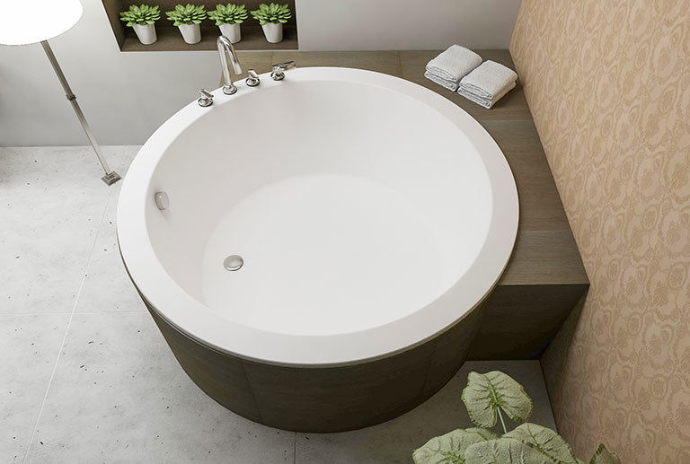 Round Soaking Tub